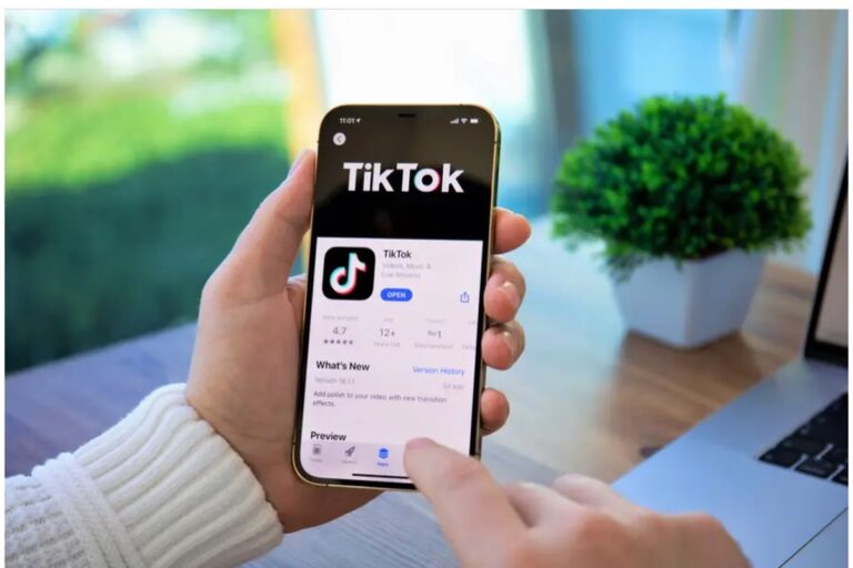 Trump Tandatangani Perintah Eksekutif, TikTok AS Segera Diambil Alih  Amerika